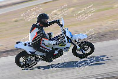 media/Feb-05-2023-Classic Track Day (Sun) [[c35aca4a42]]/Group 2/session 4 turn 4/